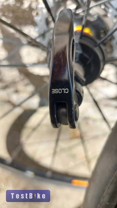 Mavic Aksium race kerék szett