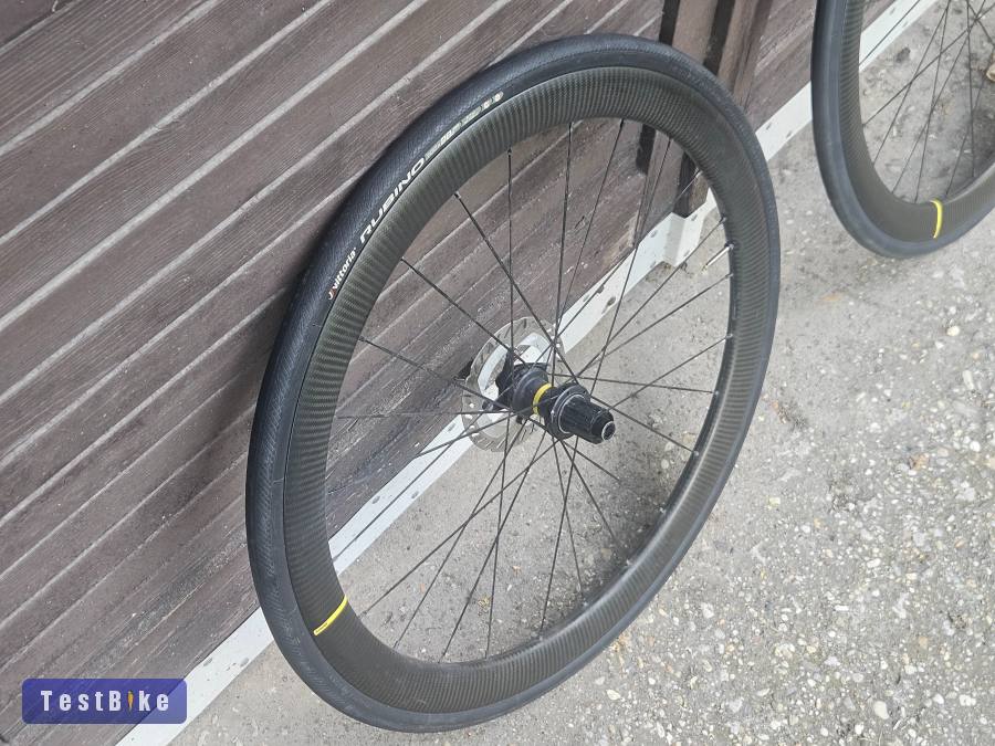 Mavic Cosmic SL 45 karbon kerékszett.