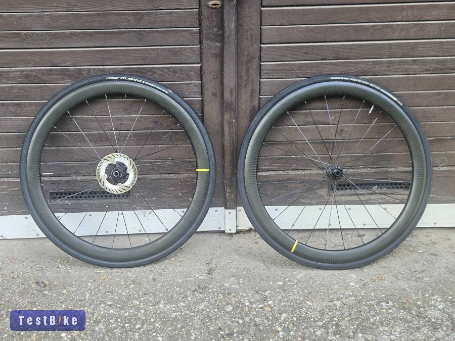 Mavic Cosmic SL 45 karbon kerékszett.