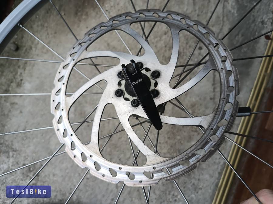 Mavic Cross Land v és tárcsafékes kerék szett 26"