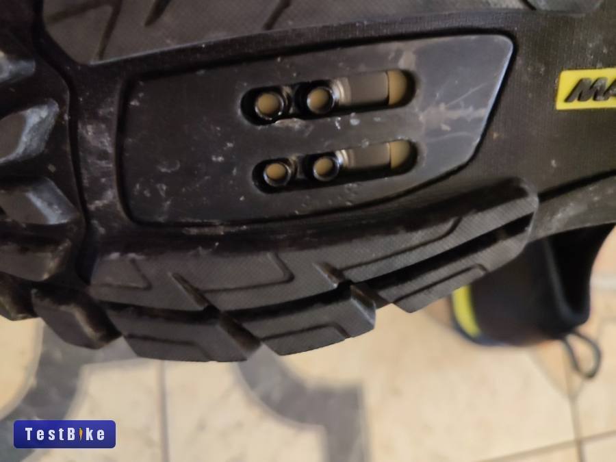 Mavic Deemax Pro montis cipő vadi új SPD talp