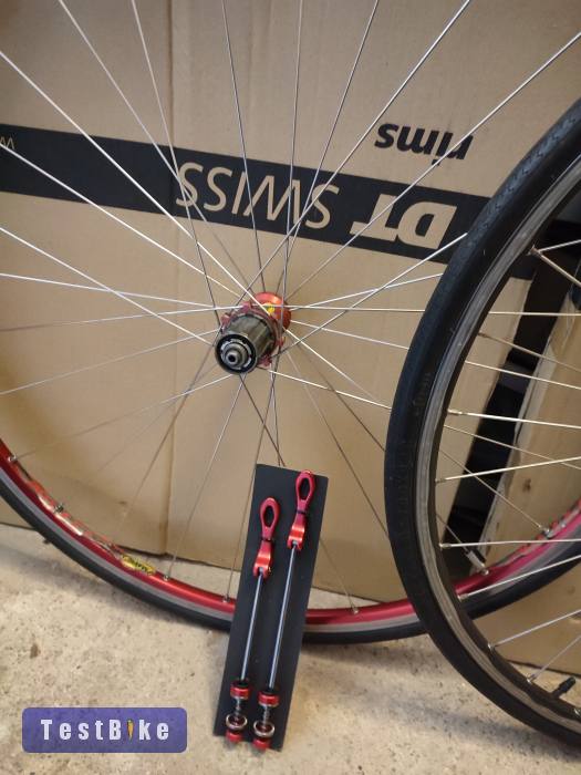 Mavic országúti kerékszett