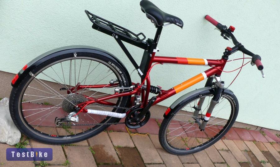 Maxx össztelős trekking túrázó ingázó terepre is jó