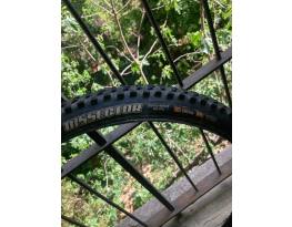 Maxxis 29x2.4 gumik