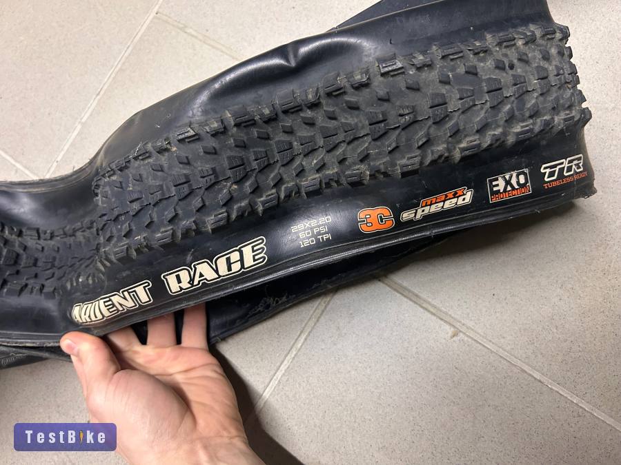 Maxxis Ardent Race 29x2.2 MTB gumi