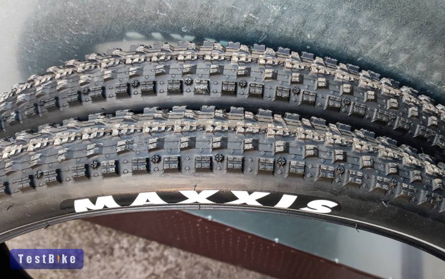 Maxxis Crossmark II 27.5 x 2.25 MTB (E-bike) Új külső gumik 