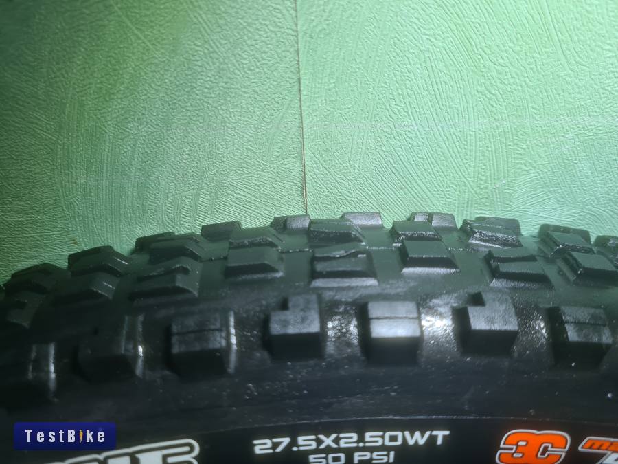 Maxxis Minion DHF 3C, Maxx Grip, DH Casing, E50 27,5 × 2.5