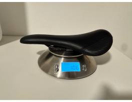 Mcfk Carbon Leathersaddle karbon nyereg