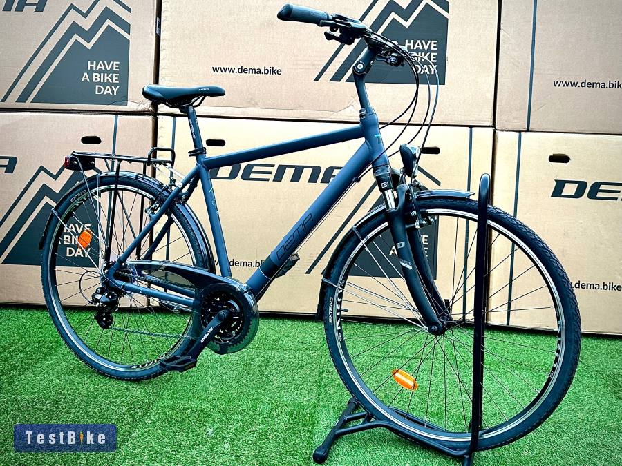 Megkímélt Dema Arosa 1 trekking 28" Akció 89.900.-Ft