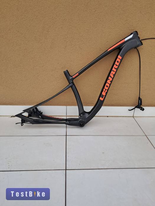 megkímélt Leonardi factory váz 970g scott scale árcsökkenés