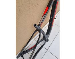 újszerú Leonardi factory váz 970g scott scale ❗árcsökkenés❗️