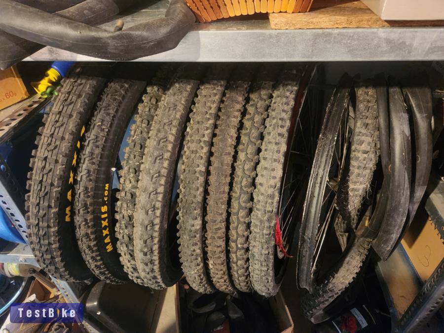 Megmaradt DH-FR gumikészlet kiárusitás