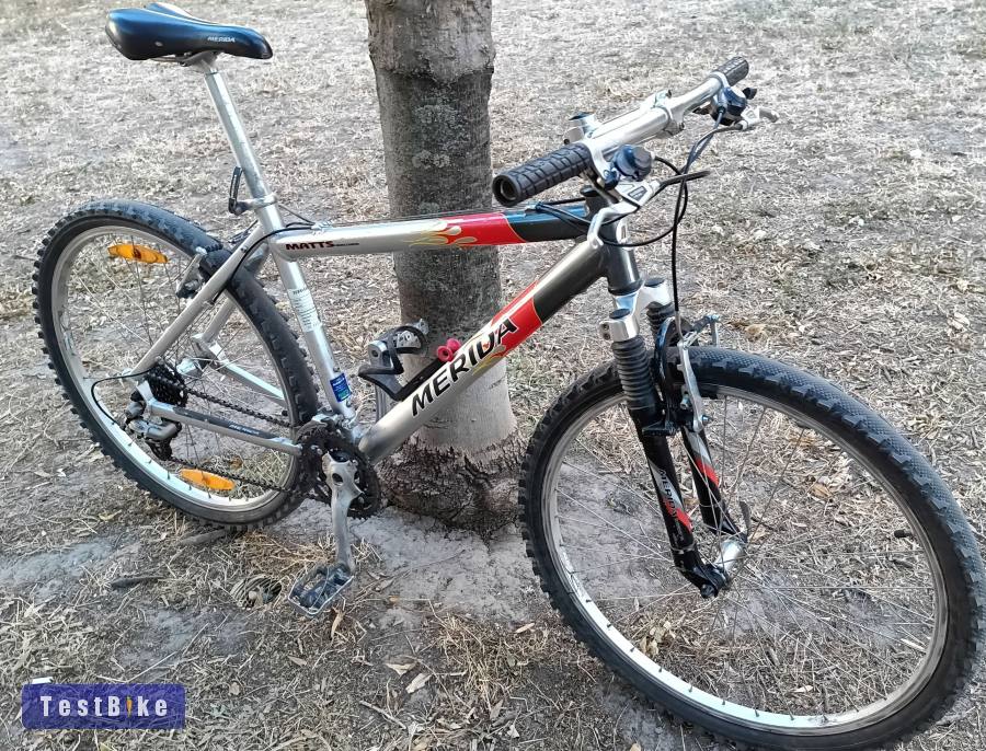 Merida alu vázas monti