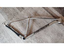 Merida Big Nine Limited váz