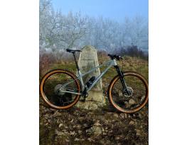 Merida Big.Nine TR 5000 Karbon vázas mtb 