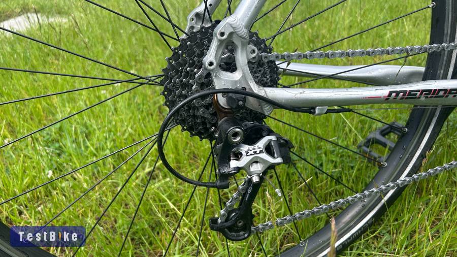 Merida Cross 900