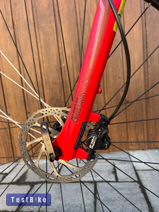Merida Crossway 100 városi kerékpár