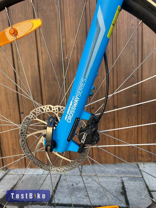 Merida Crossway 40 városi kerékpár