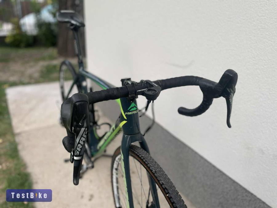 Merida CX6000 karbon cyclocross gravel kerékpár