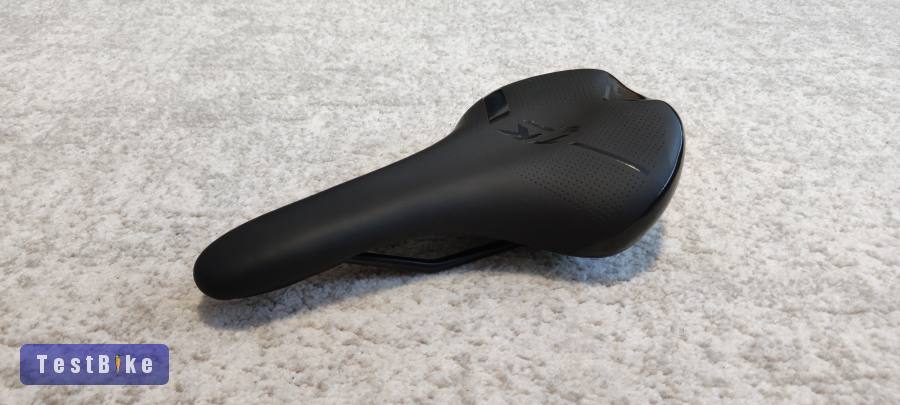 Merida Expert TK 152 Nyereg integrált multitool tartóval Új