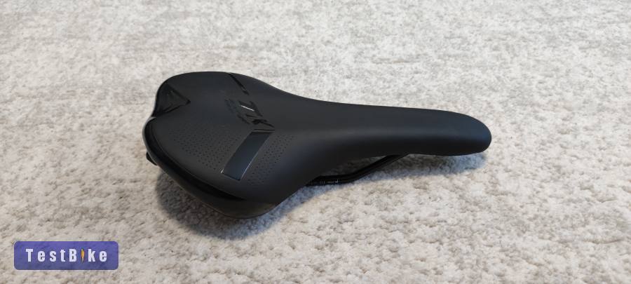 Merida Expert TK 152 Nyereg integrált multitool tartóval Új