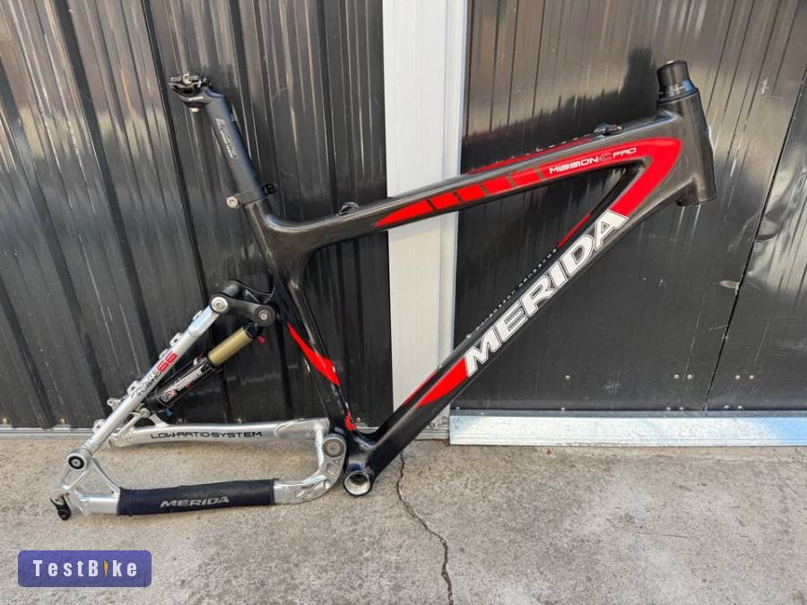 Merida Mission C Pro karbon fully váz + Manitou Swinger rugóstag
