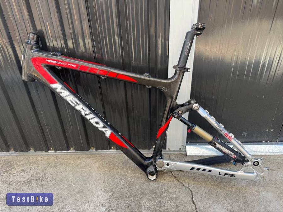 Merida Mission C Pro karbon fully váz + Manitou Swinger rugóstag