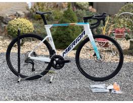 Merida Reacto 6000 Bahrain – 2024 | Karbon | Shimano 105 Di2