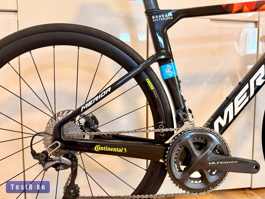 Merida Reacto Disc 5000 Team Bahrain Victorious 2023 eladó