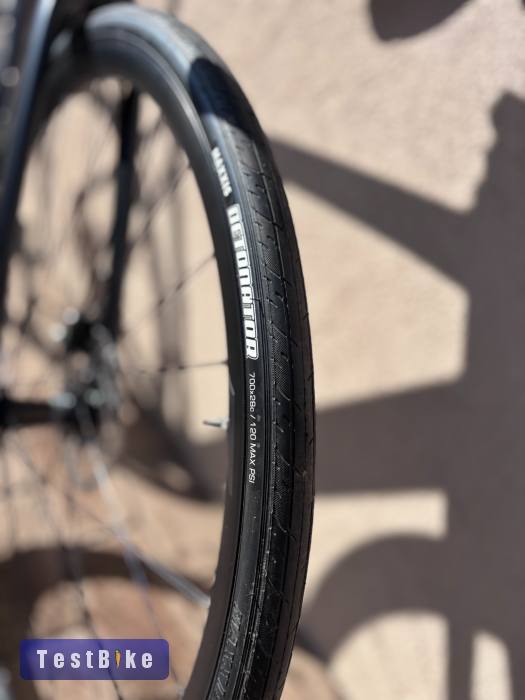 Merida Scultura 300 Endurance - L - selyemfekete