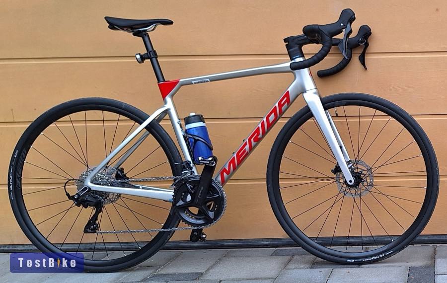 Merida Scultura 4000 (MY24)