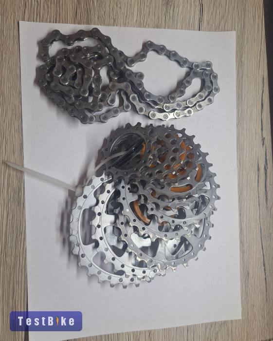 Miche Junior sor (U17) + lánc