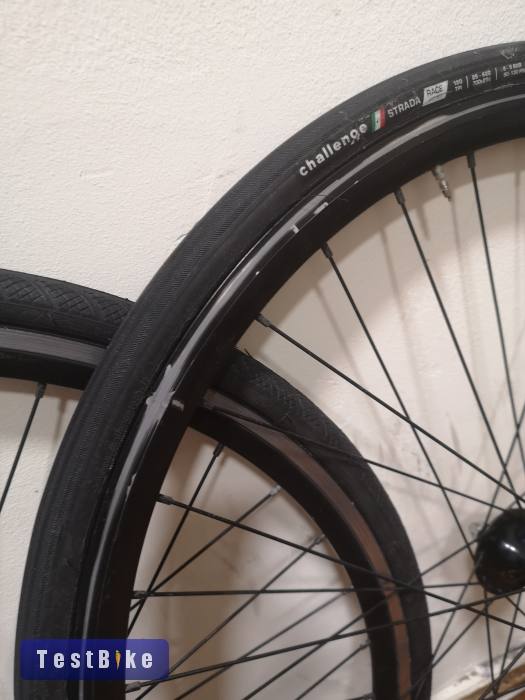 Miche Pistard gyári fixi kerékszett 