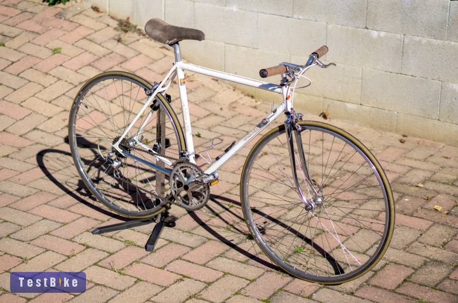 Milanetti kézműves olasz acél muffolt országúti kerékpár