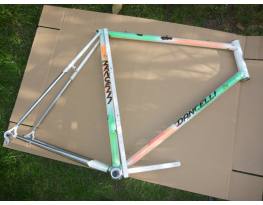 Minőségi olasz vintage retro országúti váz eladó