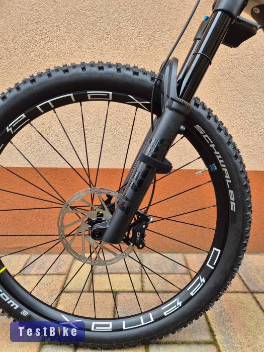 Mondraker Crafty R Carbon Smart 750W Fox Ebike. 
