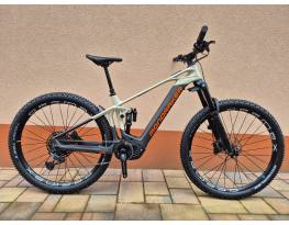 Mondraker Crafty R Carbon Smart 750W Fox Ebike. 