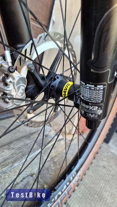 Mondraker Neat RR Enduro 18kg 50Nm Carbon
