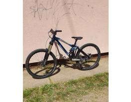 Mondraker Summum 27,5 FR Totem Saint