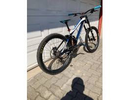 Mondraker Summum DH