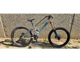 Mondraker Summum Pro DH 27.5 L