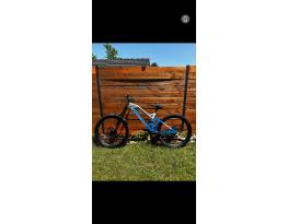 Mondraker Summum pro Team