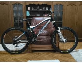 Mondraker Summum Pro Team L/27.5" | 888 RC3, Roco WC, X0, DT