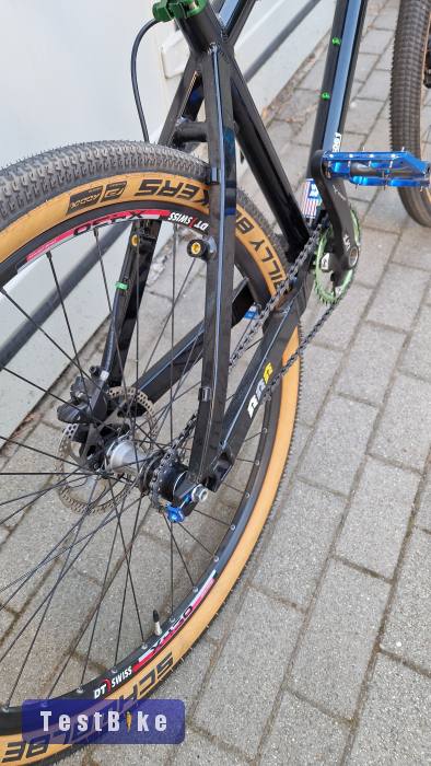 Mongoose Fireball pumptrack bringa