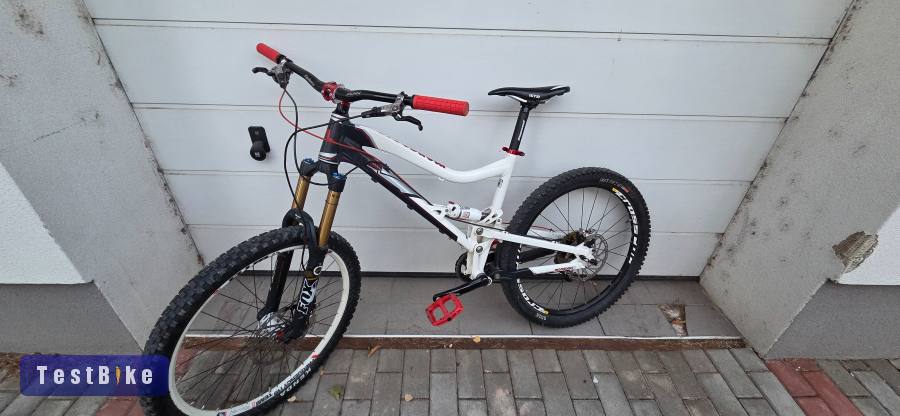 Mongoose Teocali 26" DH Downhill 