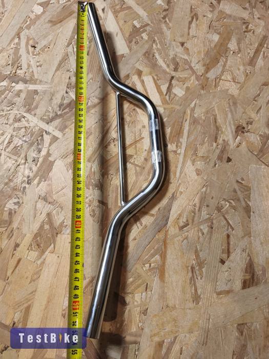 Motoros stílusú kormany