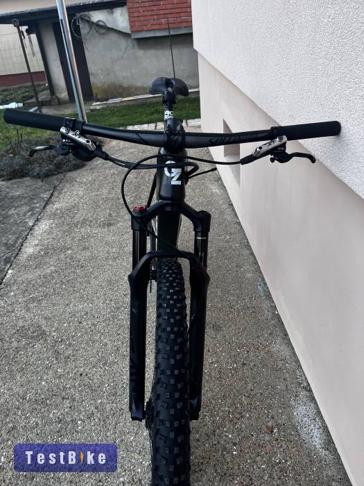 Hardtail Carbon Mtb kerékpár