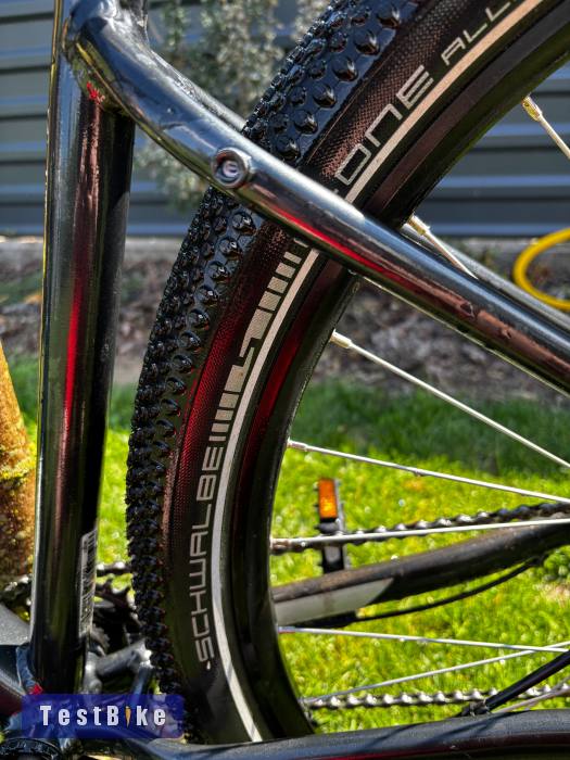 MTB kerákpár, 29" L méret, ff, alu, ROCKRIDER, Explorer 500 