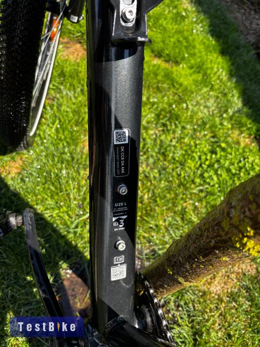 MTB kerákpár, 29" L méret, ff, alu, ROCKRIDER, Explorer 500 