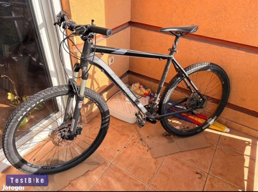 MTB kerékpár – Merida alu váz, levegős teleszkóp, Shimano hajtás